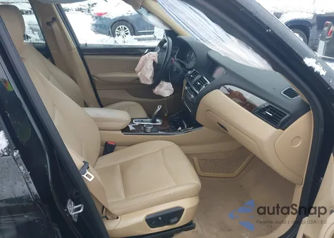 2016 BMW X3 xDrive28I z USA, uszkodzony, nr VIN 5UXWX9C57G0D83383